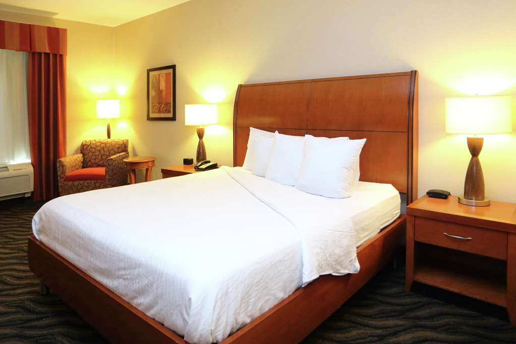 Фото Hilton Garden Inn Chesapeake/Suffolk