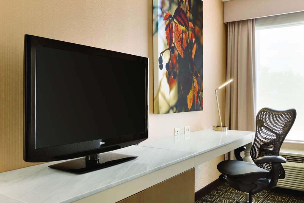 Фото Hilton Garden Inn Niagara-On-The-Lake