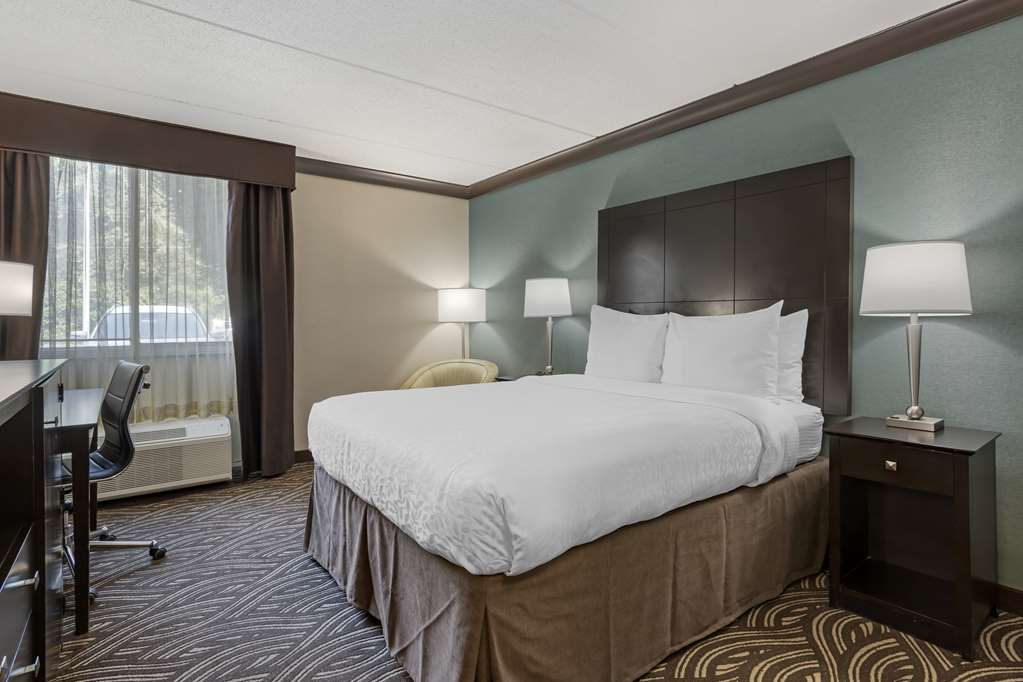 Фото Best Western Plus Kingston Hotel And Conference Center