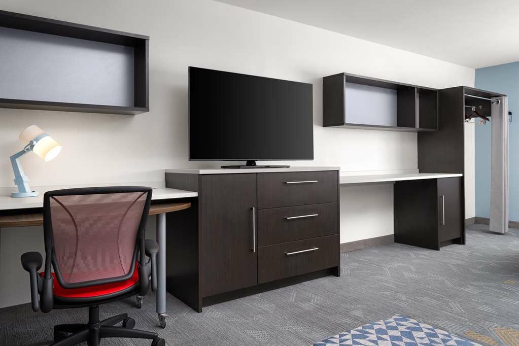 Фото Home2 Suites by Hilton Miramar Ft Lauderdale