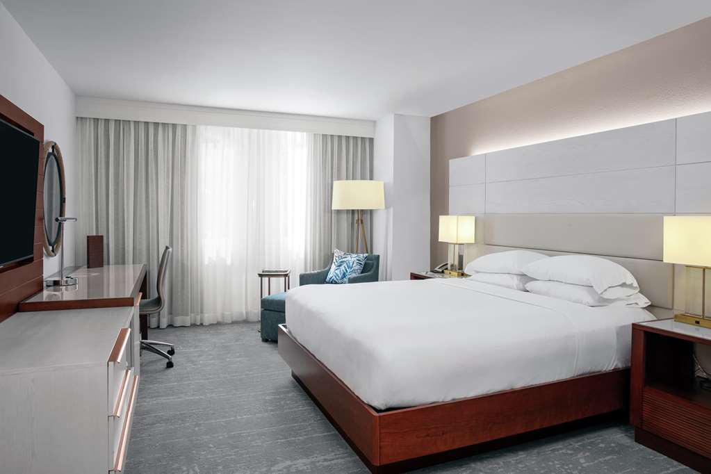 Фото Doubletree by Hilton Deerfield Beach - Boca Raton