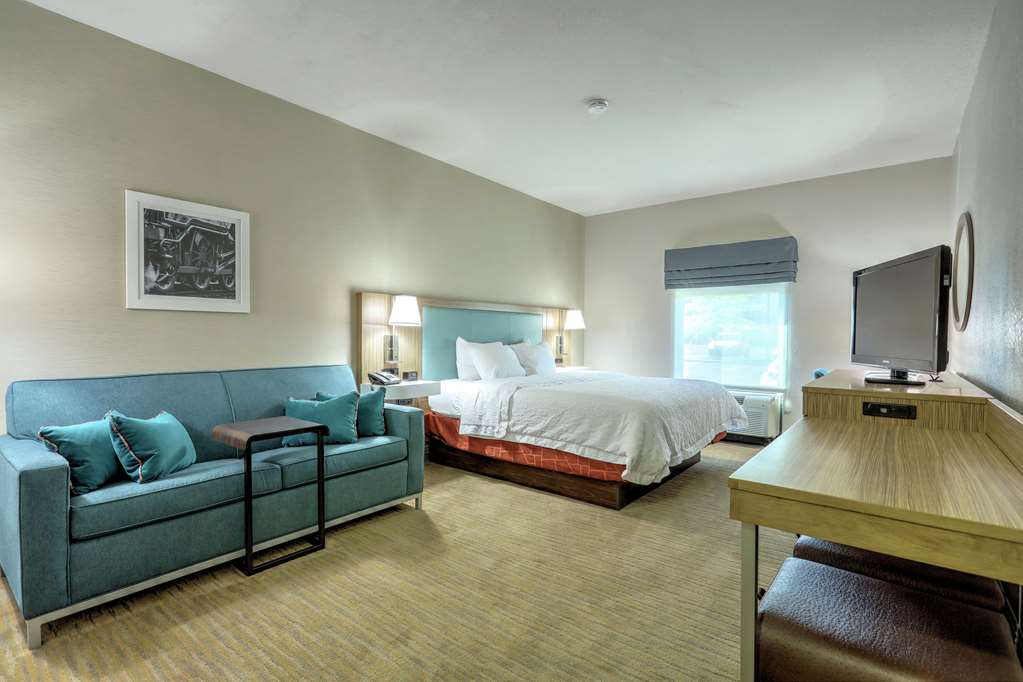 Фото Hampton Inn Batavia