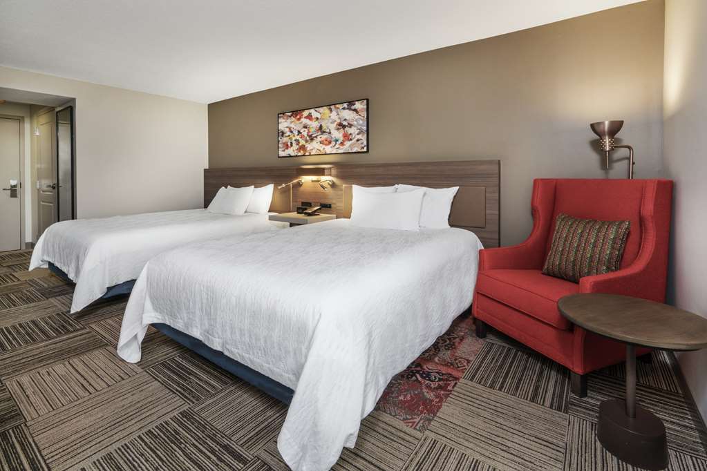 Фото Hilton Garden Inn Syracuse