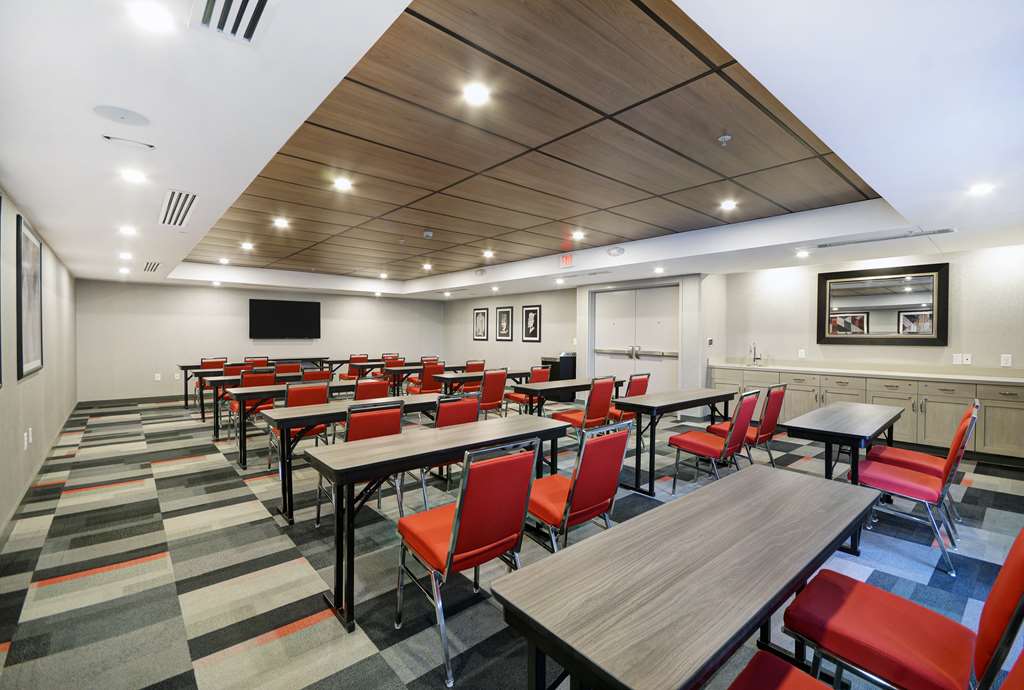 Фото Homewood Suites by Hilton Athens