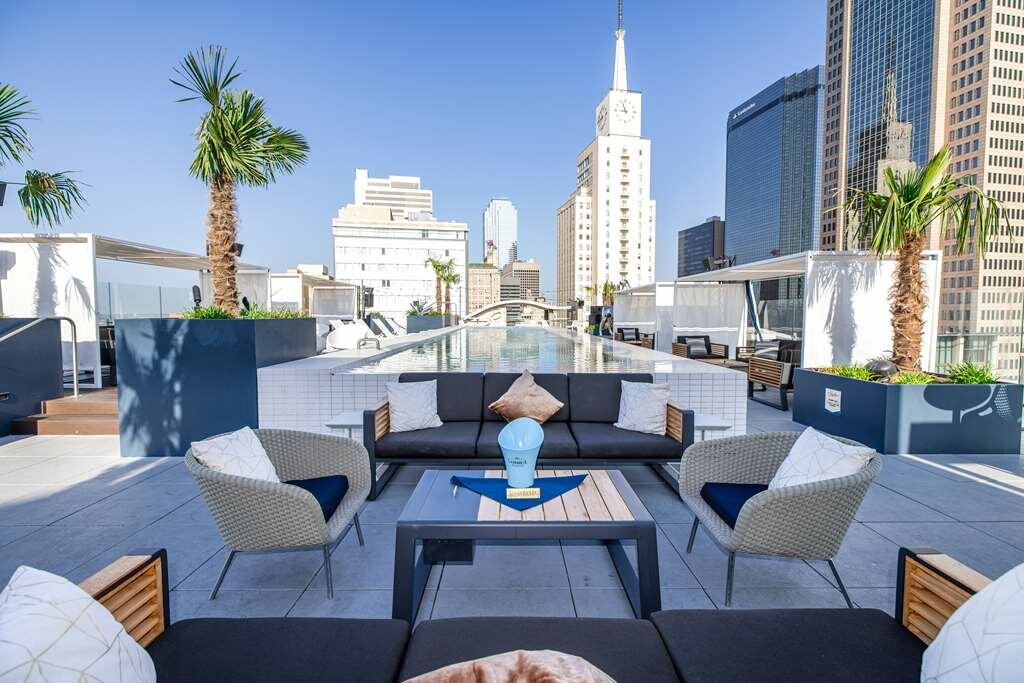 Фото The Statler Dallas Curio Collection by Hilton