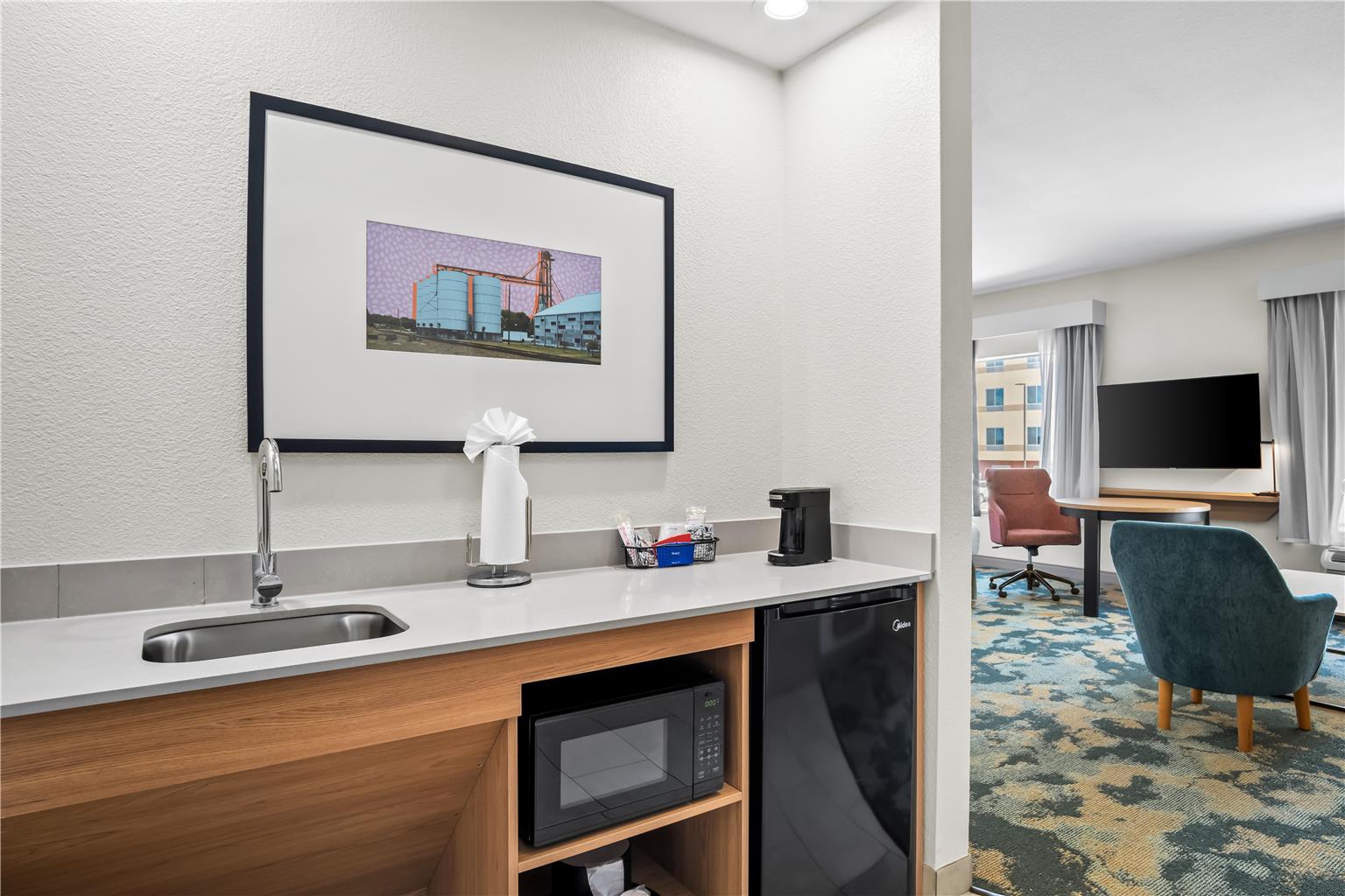 Фото Hampton Inn & Suites Waxahachie