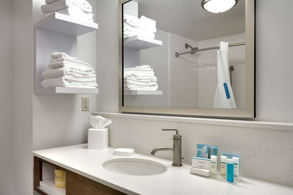 Фото Hampton Inn & Suites Pocatello