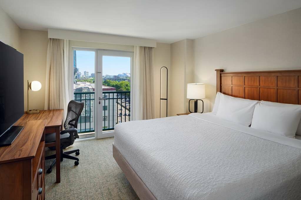 Фото Homewood Suites by Hilton Atlanta Midtown, Ga