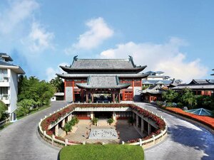 отель Swissotel Sanya Yalong Bay