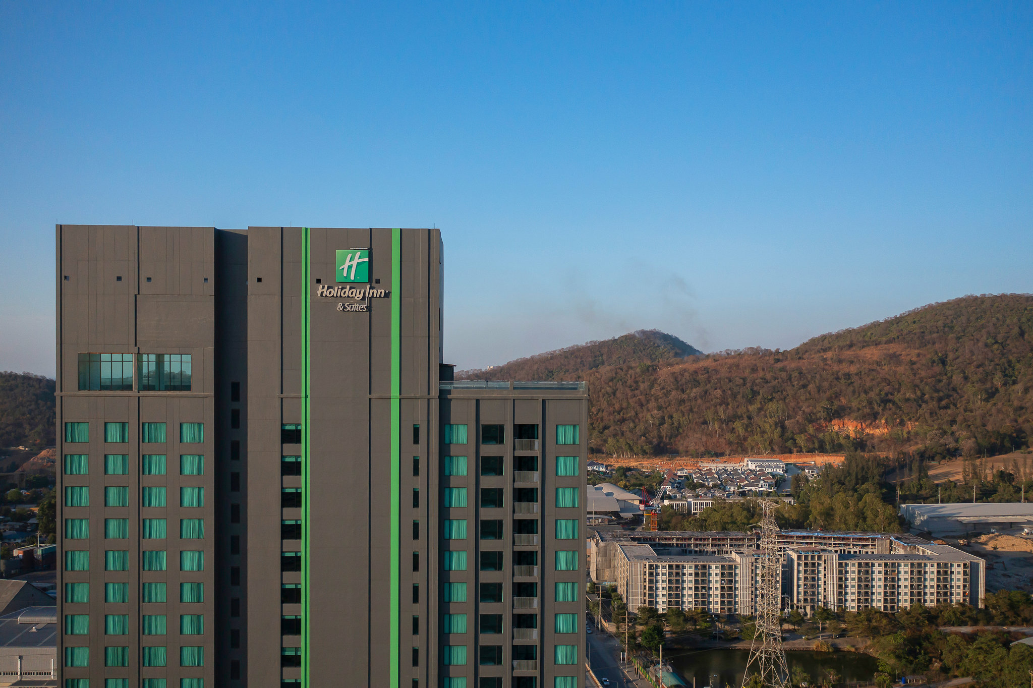 Фото Holiday Inn & Suites Siracha Laemchabang, an Ihg Hotel