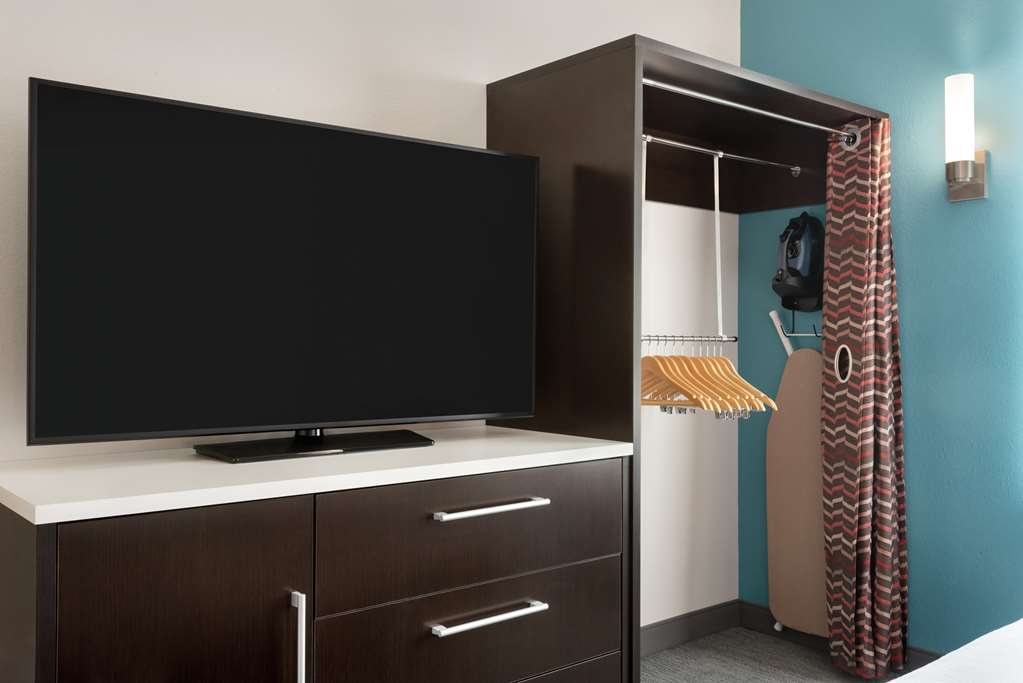 Фото Home2 Suites by Hilton Madison Central Alliant Energy Center