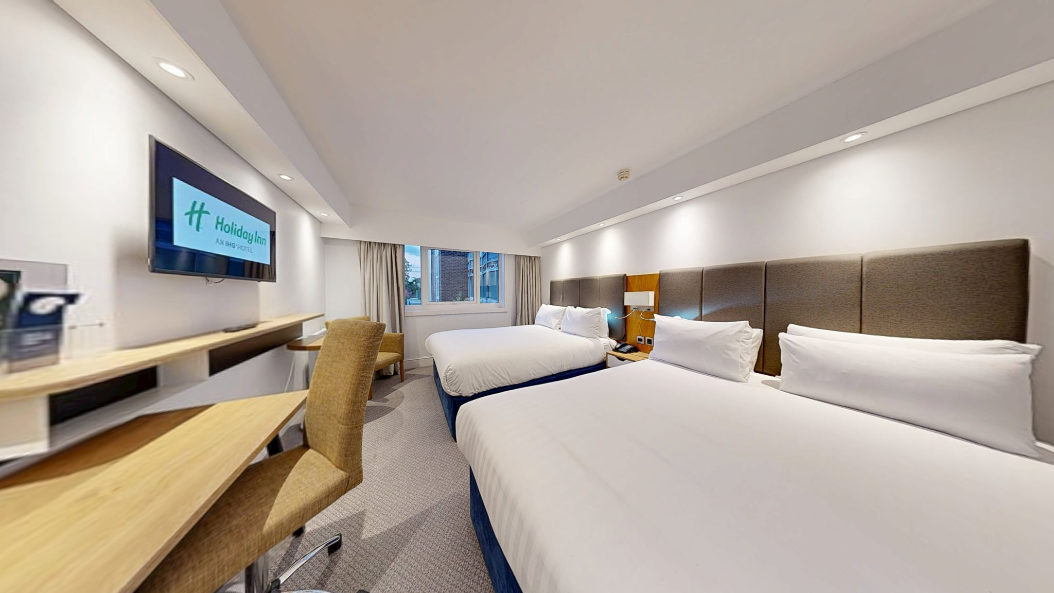 Фото Holiday Inn Kenilworth - Warwick, an Ihg Hotel