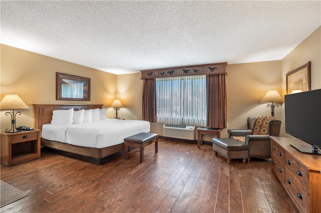 Фото Best Western Plus Kelly Inn & Suites