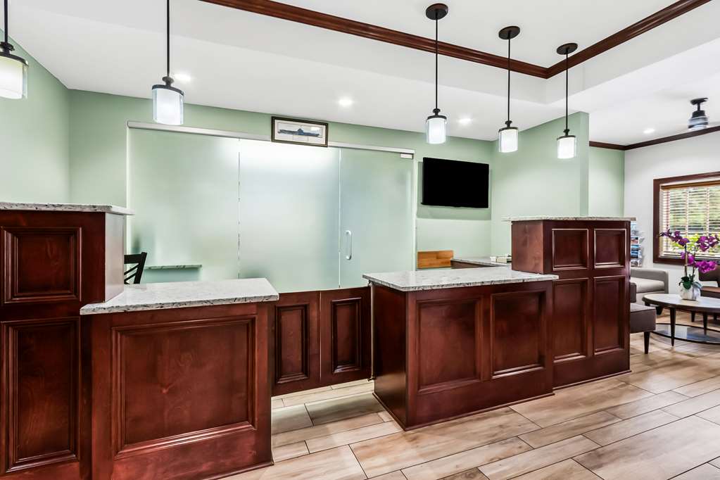 Фото Best Western Patriots Point