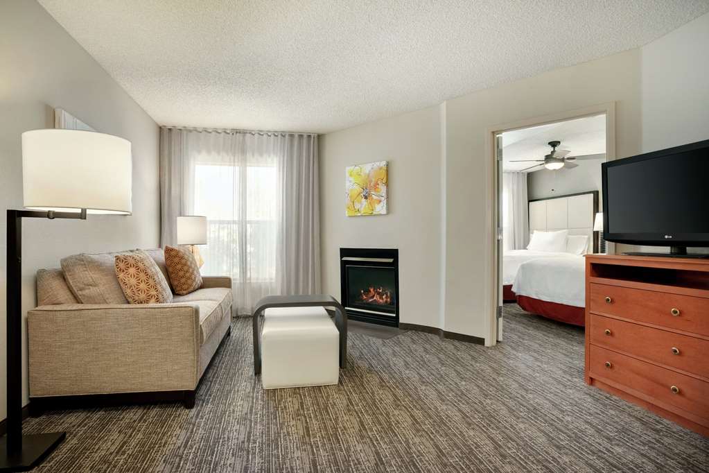 Фото Homewood Suites by Hilton Phoenix-Chandler