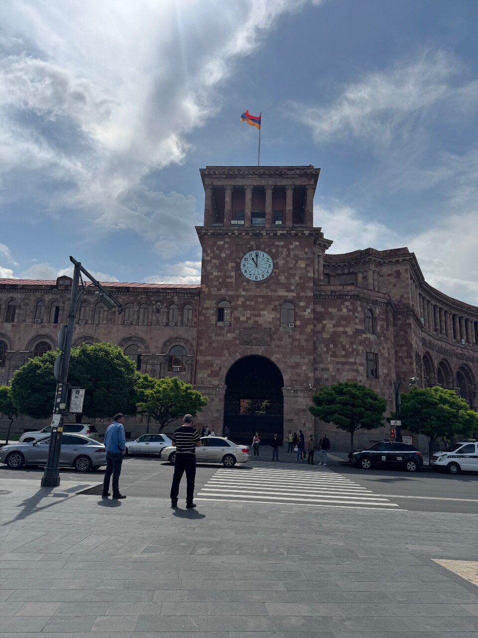 Фото Holiday Inn Yerevan Republic Square