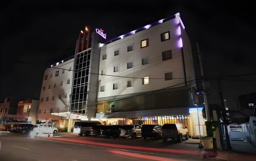 Гостиница Cititel Hotel Pekanbaru в Паканбару