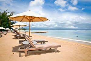 Гостиница Maya Sanur Resort & SPA