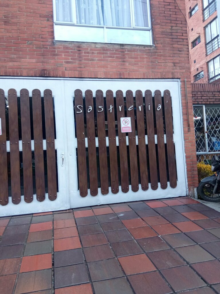 Tailor Sastreria Jorge Alexander Daza, Bogota, photo