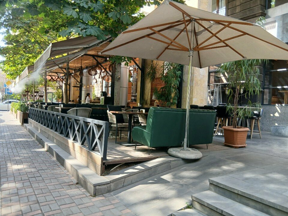 Restaurant Alaska by Hans And Franz, Yerevan, photo