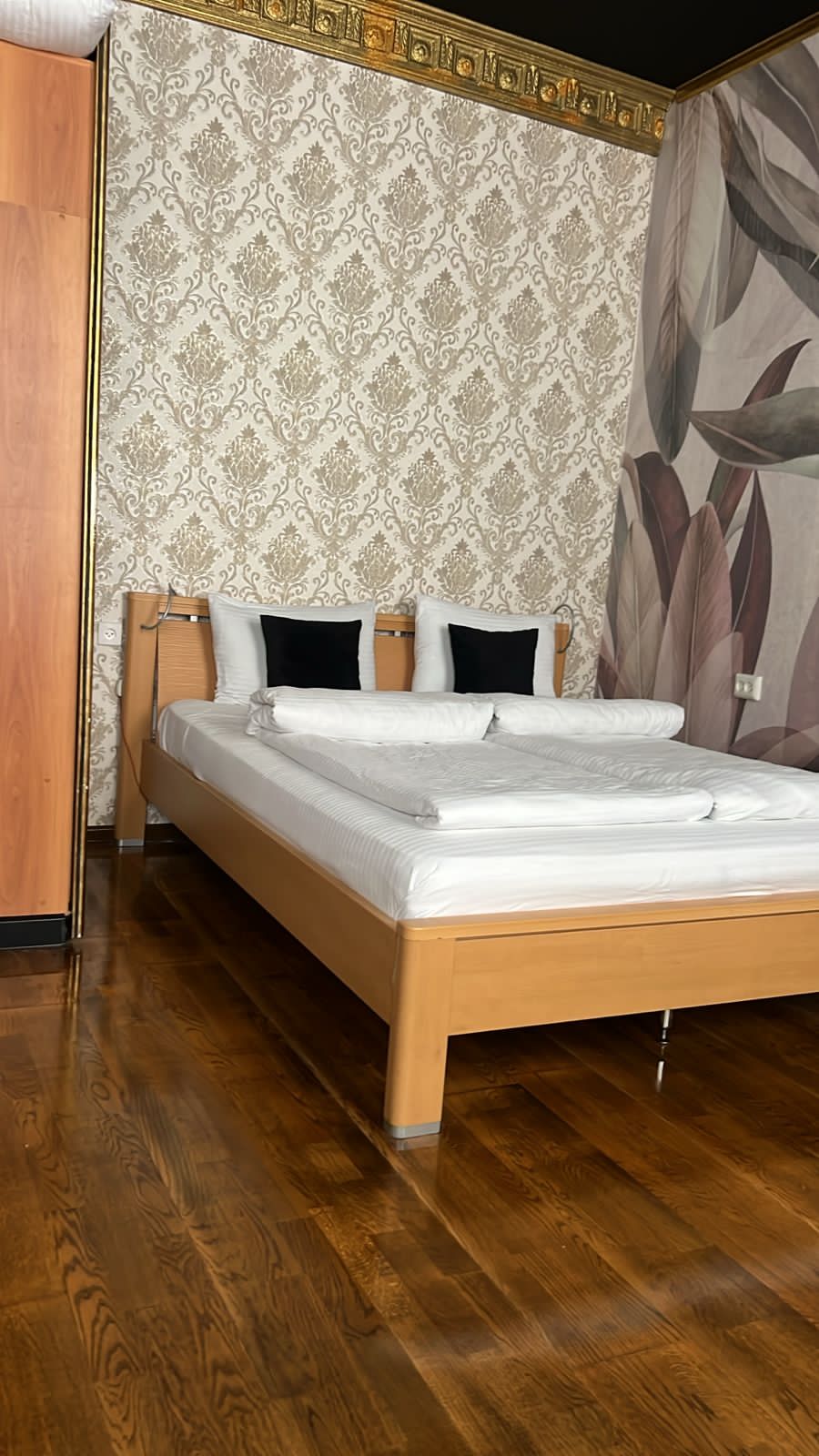 Фото Гостевые Апартаменты "Комиссаржевская"