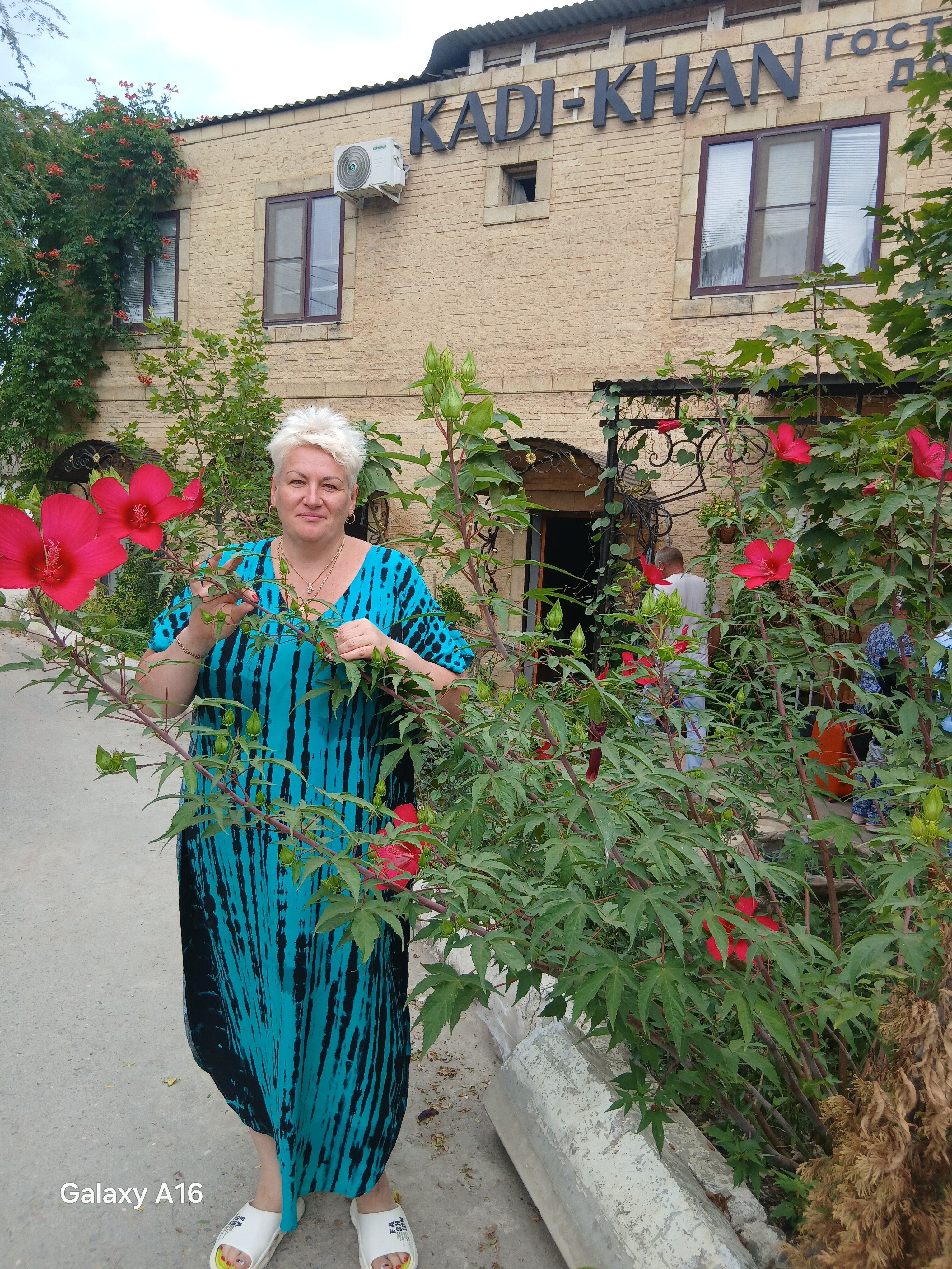 Фото Кади-Хан