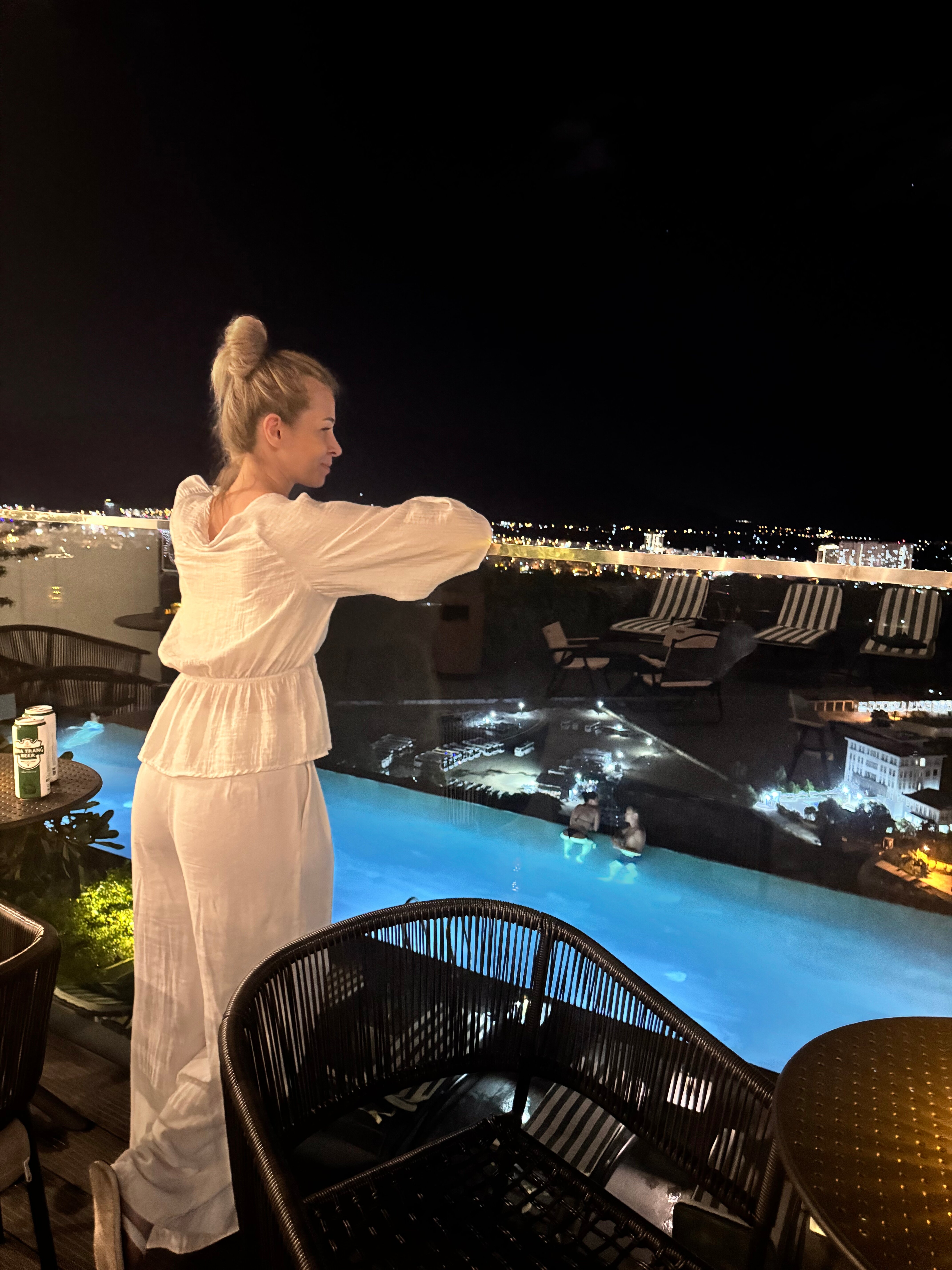 Фото December Hotel