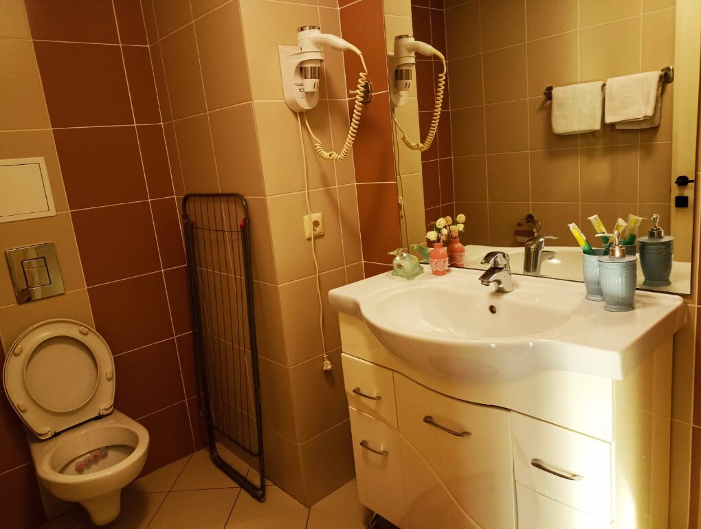 Фото Апартаменты евродвушка с джакузи и сауной 65кв. м