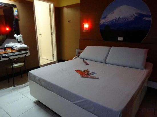 Фото Hotel Sogo Quirino Motor Drive Inn