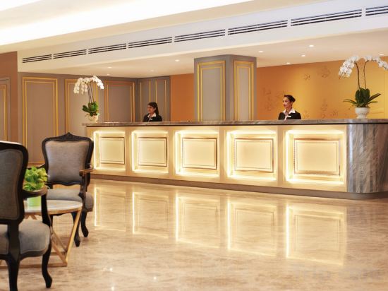 Фото Cosmo Hotel Kuala Lumpur