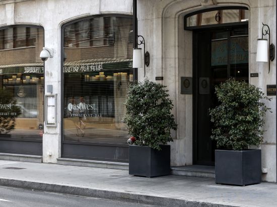 Фото Eastwest Hotel