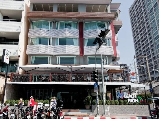 Hotel Mike Beach Resort, Pattaya, photo