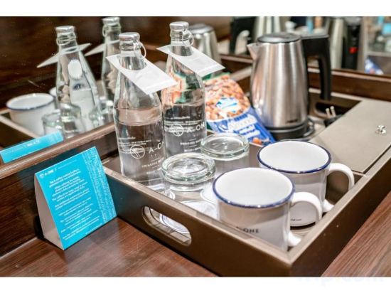 Фото A-One Pattaya Beach Resort