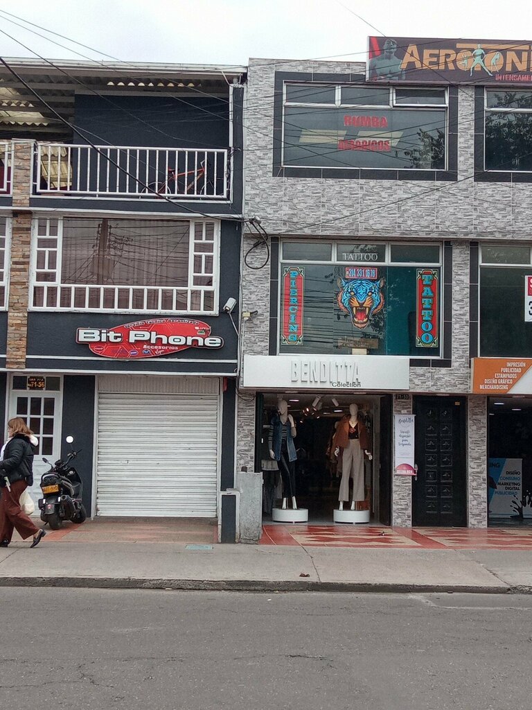 Items for mobile phones Phone. Bit, Bogota, photo