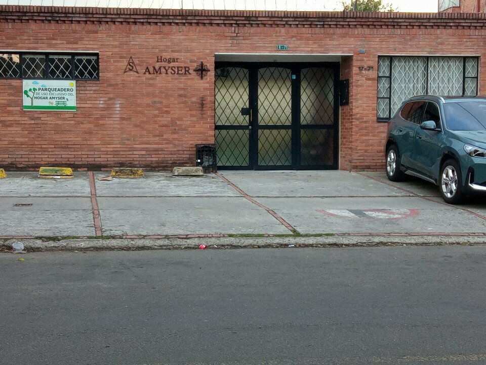 Nursing home Hogar Amyser, Bogota, photo