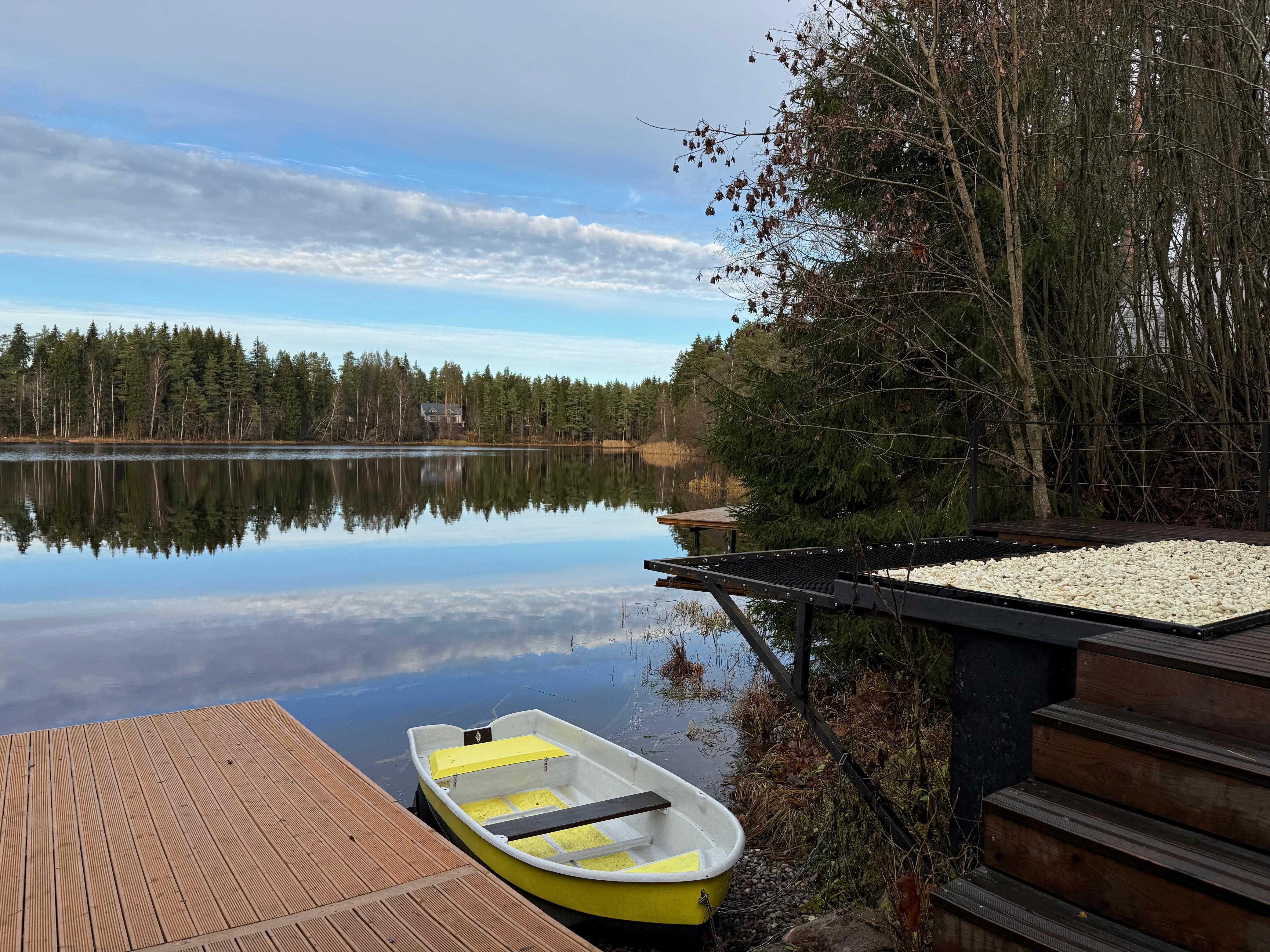 Фото Вилла на воде Рощино