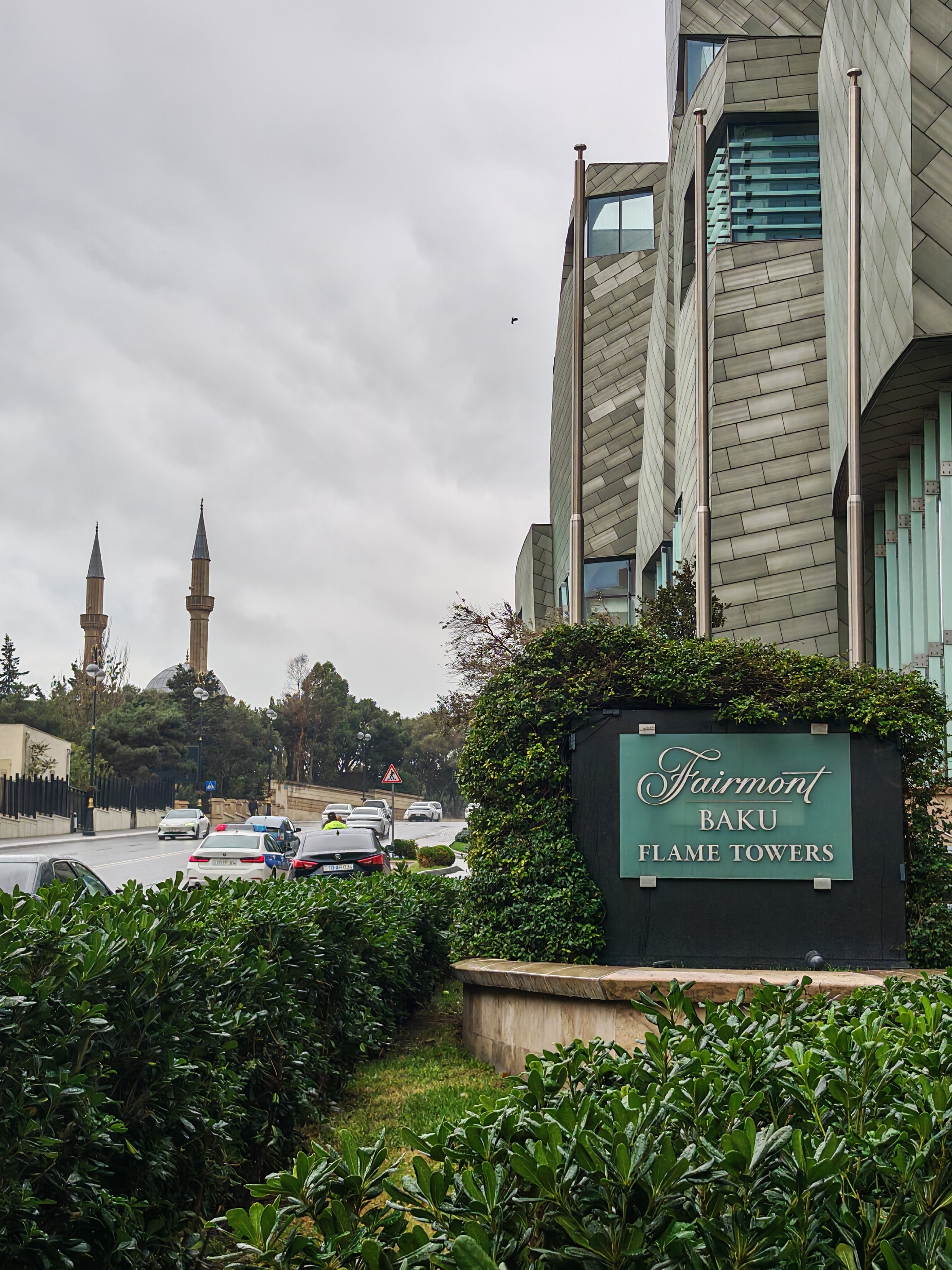 Фото Fairmont Baku Flame Towers