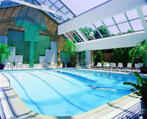 Гостиница Royal Sonesta Boston в Кембридже