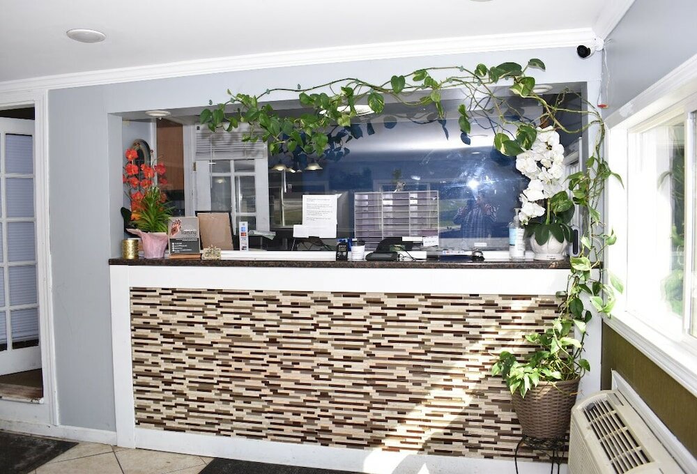 Фото Pilgrim Inn & Cottages