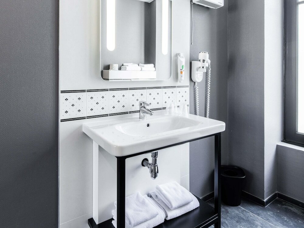 Фото Ibis Styles Dinan Centre Ville