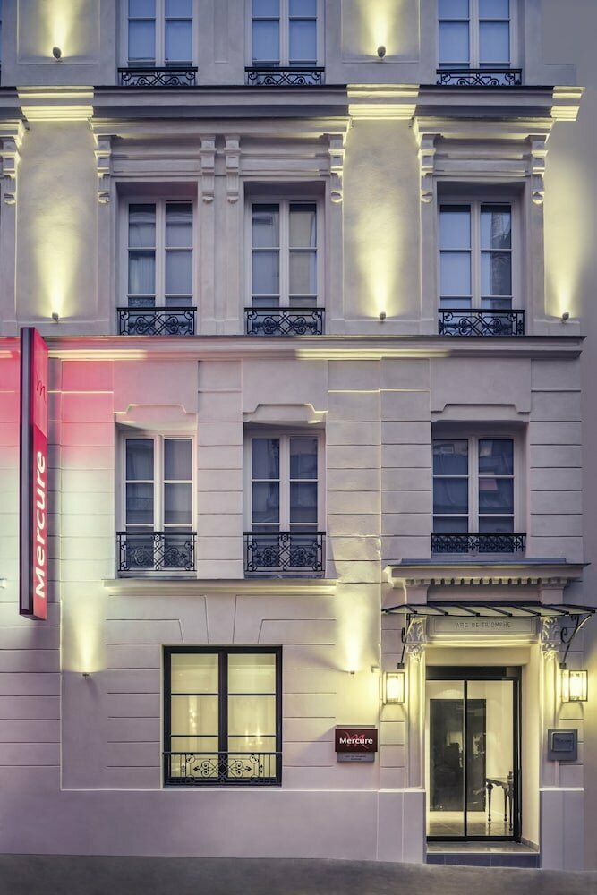 Hotel Mercure Paris Arc de Triomphe Wagram Hotel, Paris, photo