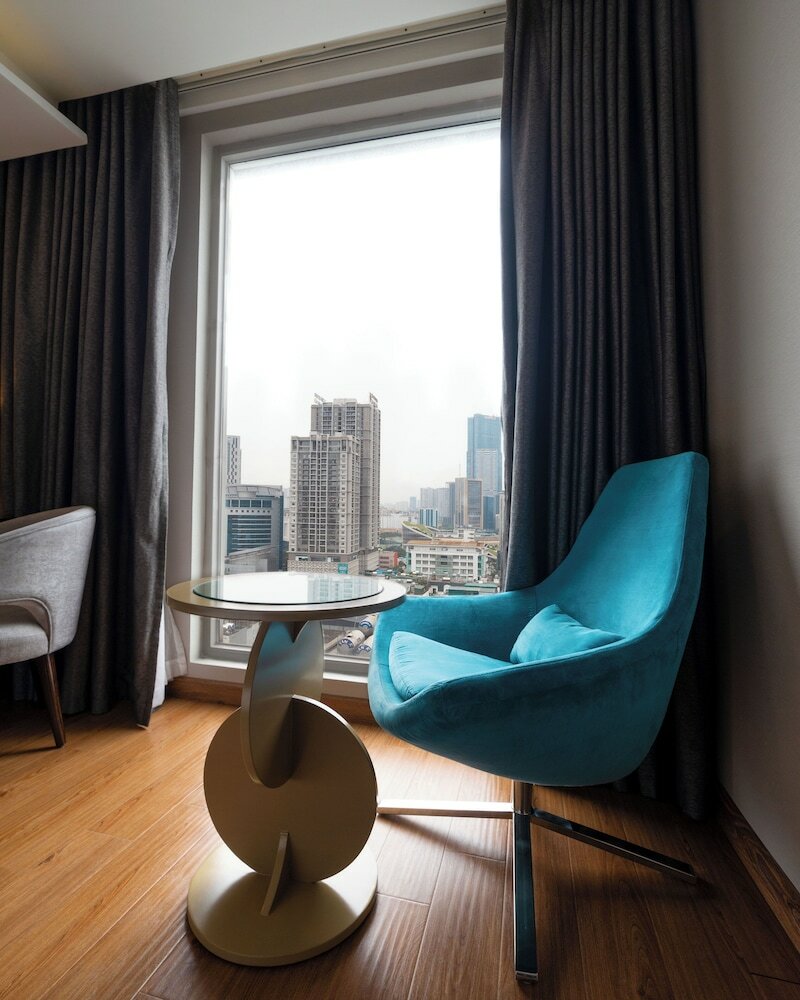 Фото Novotel Suites Hanoi