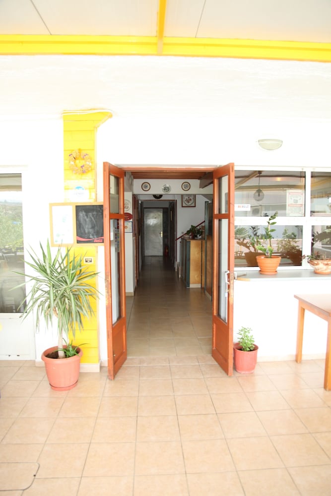 Фото Kastelli Hotel