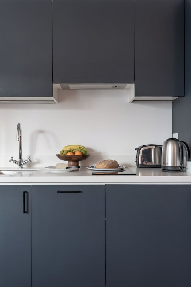 Фото Rockwell East