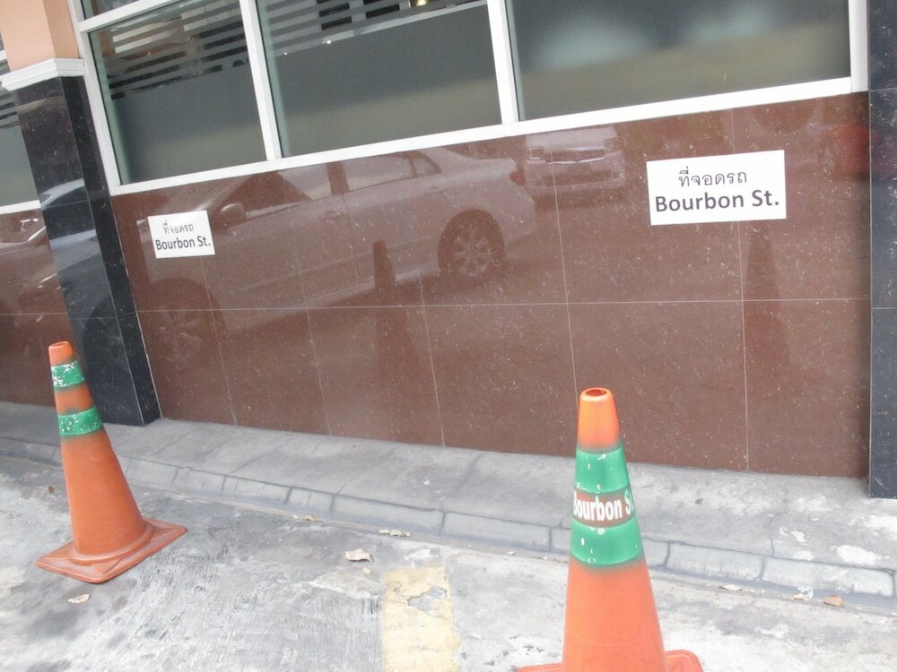 Фото Bourbon St Boutique Hotel