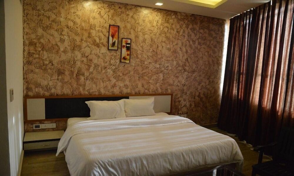 Фото The Royal Paradise