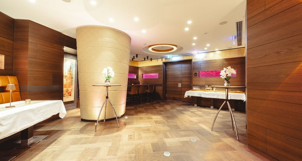 Фото Plaza Inn Köln Pulheim