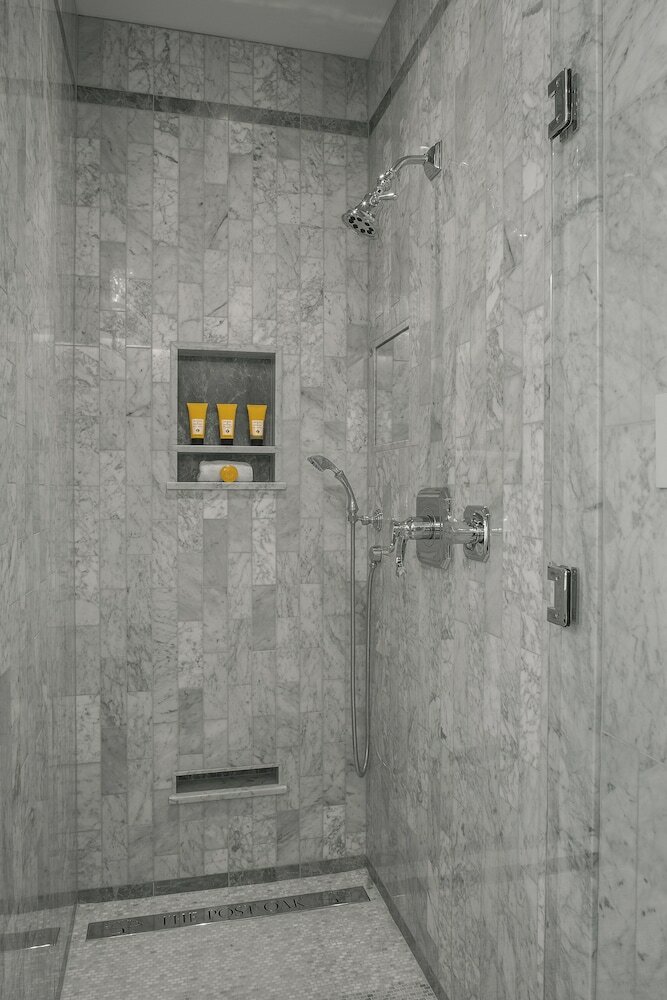 Фото The Post Oak Hotel at Uptown Houston