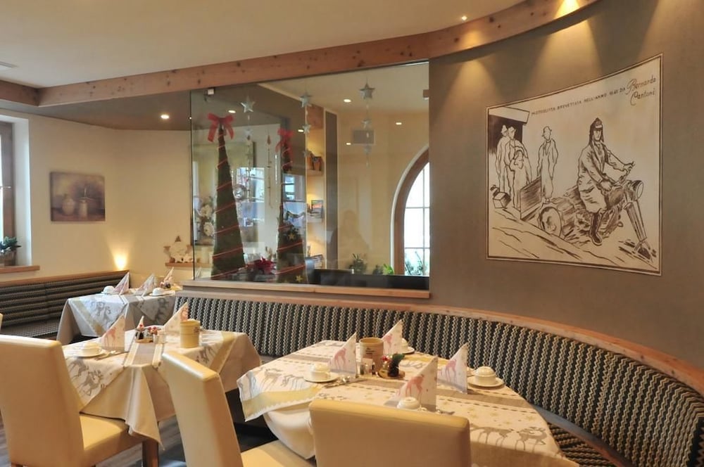 Фото Hotel B&b Bondi