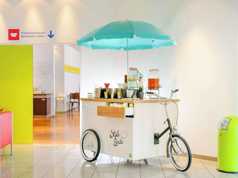 Фото Ibis Styles Hamburg Alster City